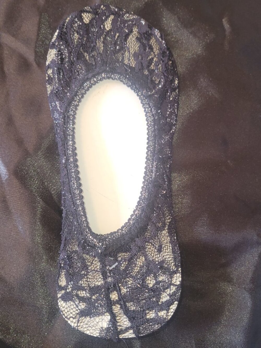 FREE Blac lace shoe sock